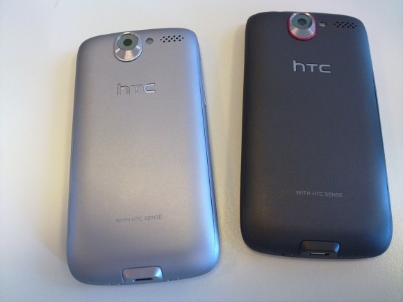 HTC desire plateado posterior