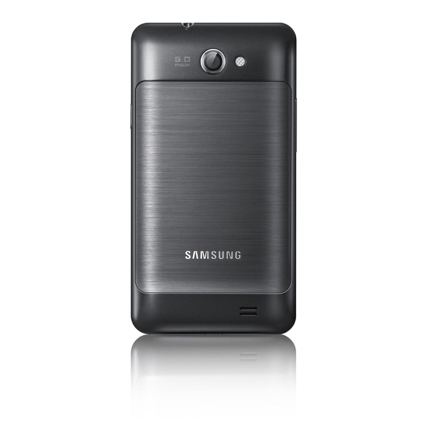 Samsung Galaxy R tapa metálica