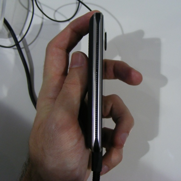 LG T385 WiFi MWC