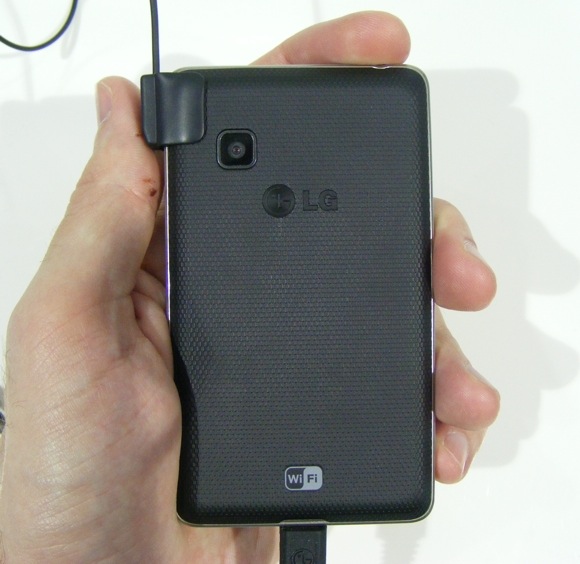 LG T385 WiFi 2012