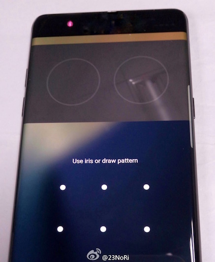 Detector de iris del Samsung Galaxy S8/S8+.