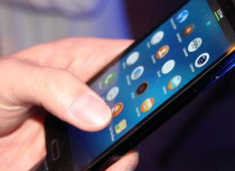 Samsung Z9 con Tizen OS siendo probado en India