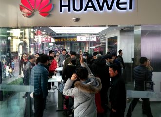 Fotos filtradas nos dejan ver nuevos ángulos del Huawei Nova 6 5G