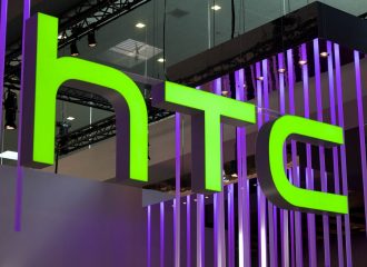 Este es el diseño frontal y dorsal del HTC Desire 20 Pro
