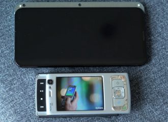 Póster filtrado del Nokia 8000 4G y el Nokia N95 smartphone que nunca fue
