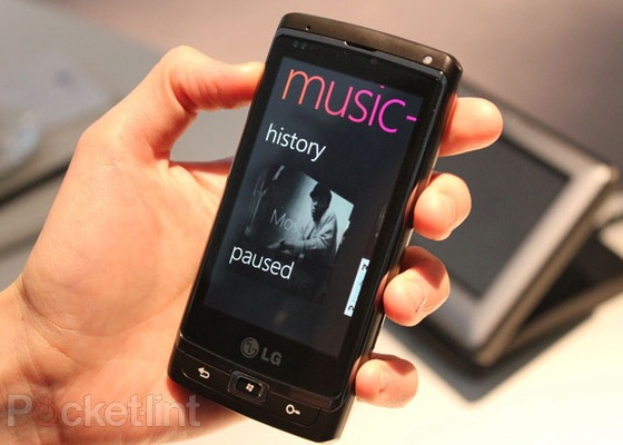 LG Panther Microsoft Windows Phone 7 musica