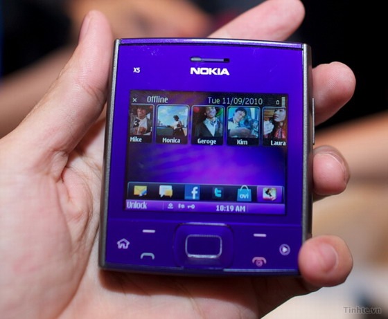 Nokia X5-01 azul