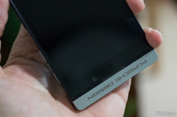 BlackBerry 10 Porsche Design