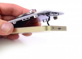 Apple iPhone 5S: despiece expone su interior