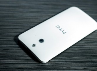 HTC One (E8) anunciado como la versión económica del M8