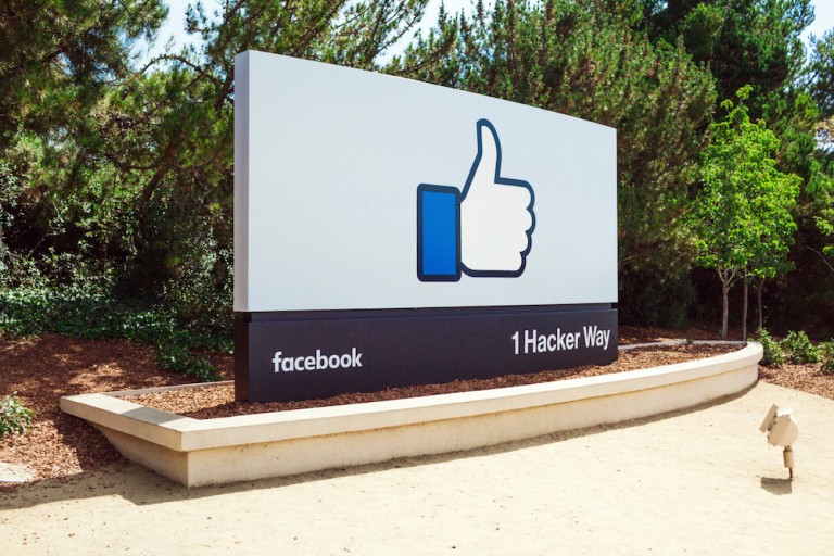 ¿Facebook planea concretar un smartphone con tecnología modular?