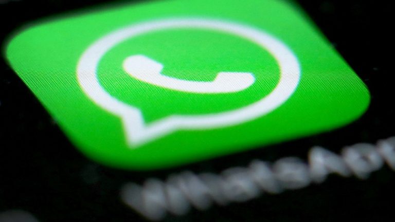 Siri ahora puede leer los mensajes de WhatsApp