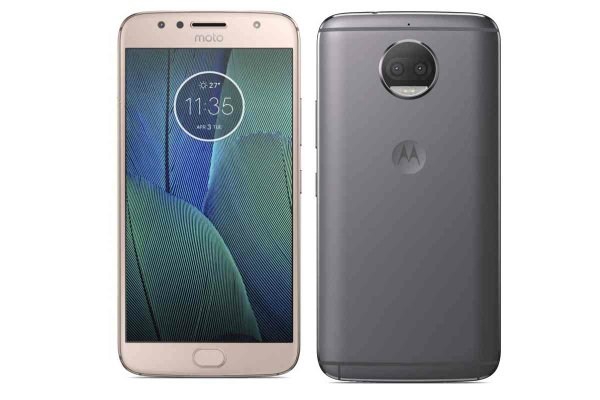 Frente y dorso del Motorola Moto G5S Plus dorado y gris oscuro.