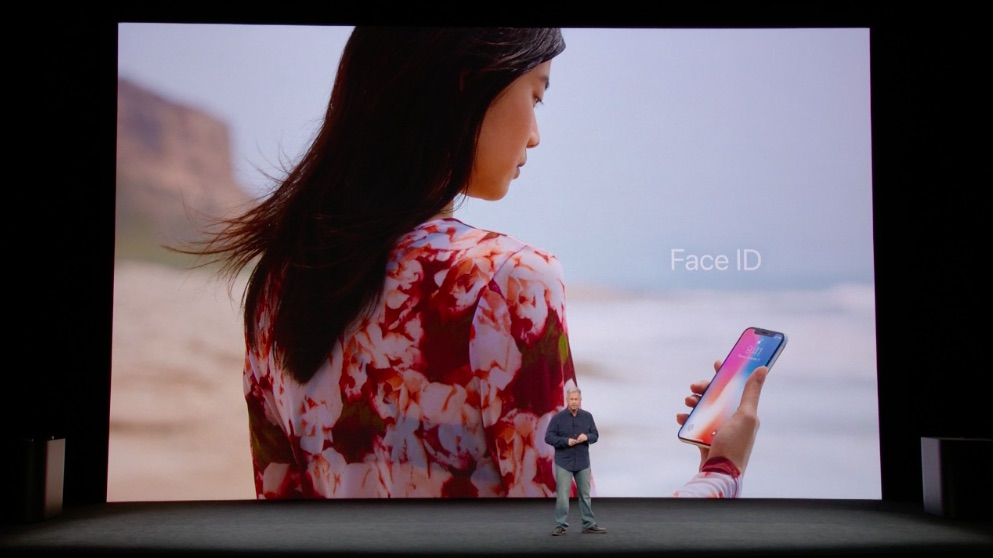 Presentación oficial del reconocimiento facial del iPhone X: Face ID. 