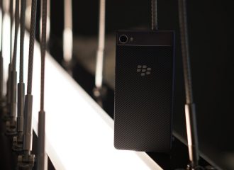 Nuevo smartphone de BlackBerry: BlackBerry Motion sin teclado físico