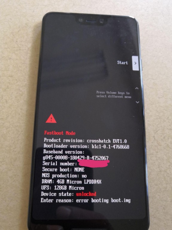 Fotografía filtrada del supuesto frente del Google Pixel 3 XL. 
