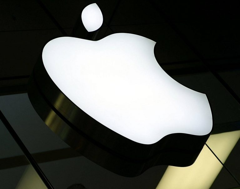 Apple cambiaría de proveedor de displays para unos iPhones especiales en 2020