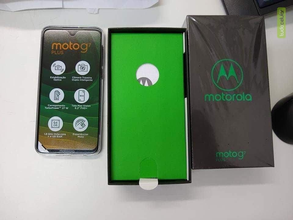 Motorola Moto G7 Plus tendrá carga rápida de 27W según fotos filtradas.