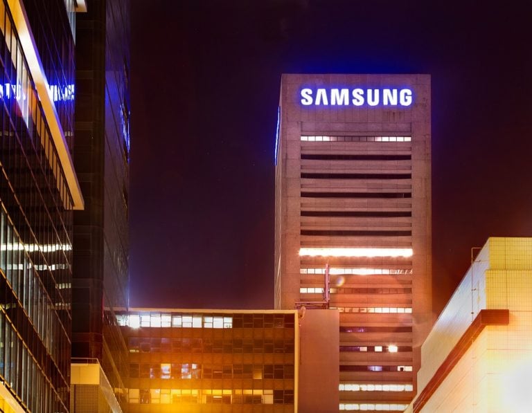 Samsung comienza la producción de discos eUFS 2.1 de 1TB de almacenamiento