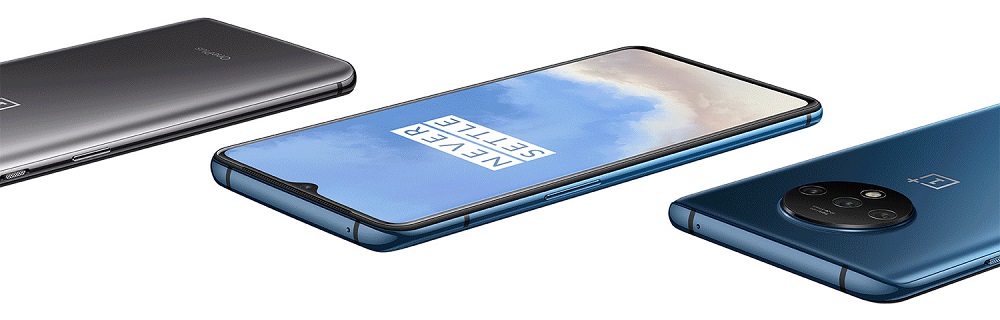 Render frontal y dorsal del OnePlus 7T en colores Frosted Silver y Glacier Blue.