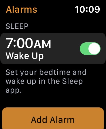 Captura de pantalla de la app de Alarmas de Apple que menciona la app Sleep.