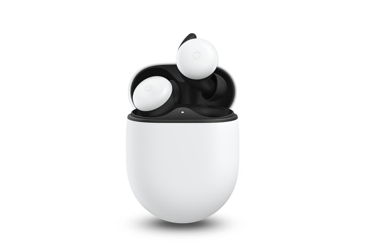 Google Pixelbuds en su compartimento cargador color blanco.