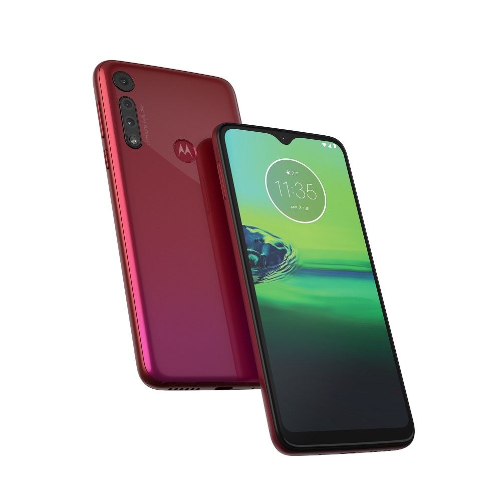 Render frontal y dorsal del Motorola Moto G8 Play color Royal Magenta.