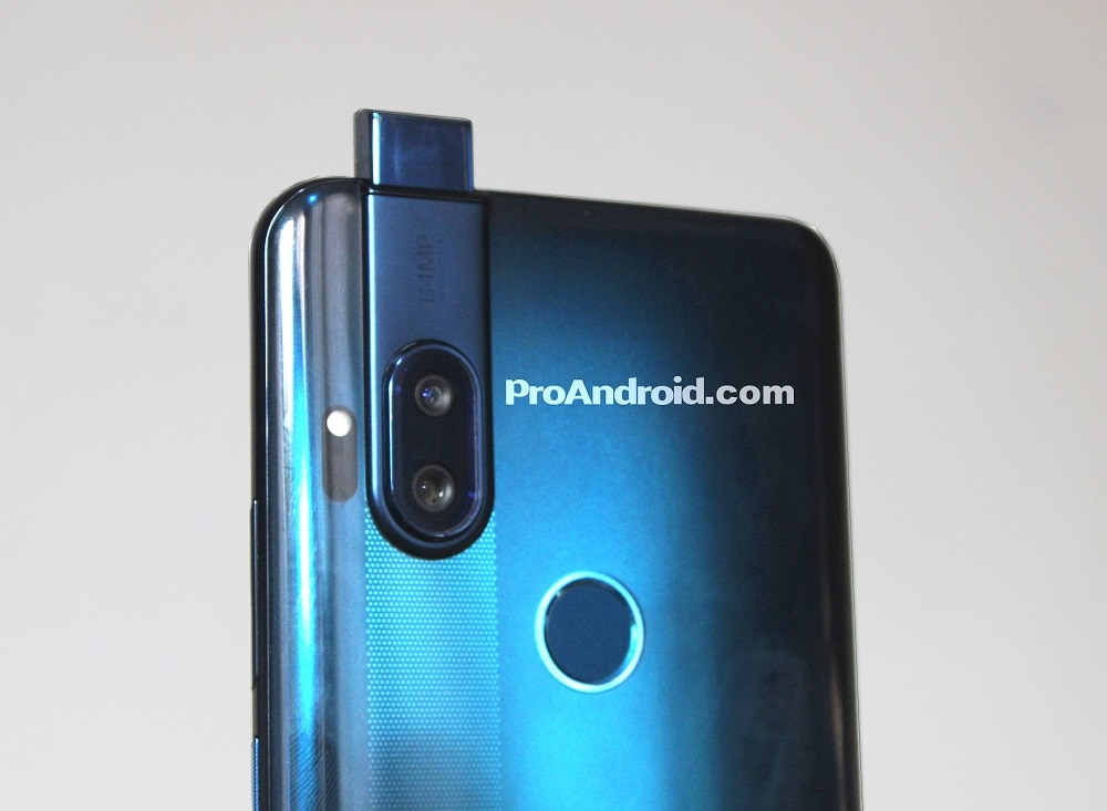 Diseño dorsal del misterioso Motorola One con cámara periscópica.