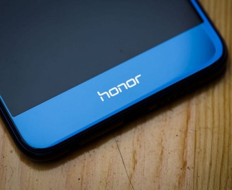 El Honor V40 tendría pantalla OLED y un Dimensity 1000+