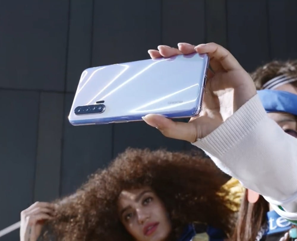 Cámara posterior triple del Huawei Nova 6 5G revelada oficialmente.
