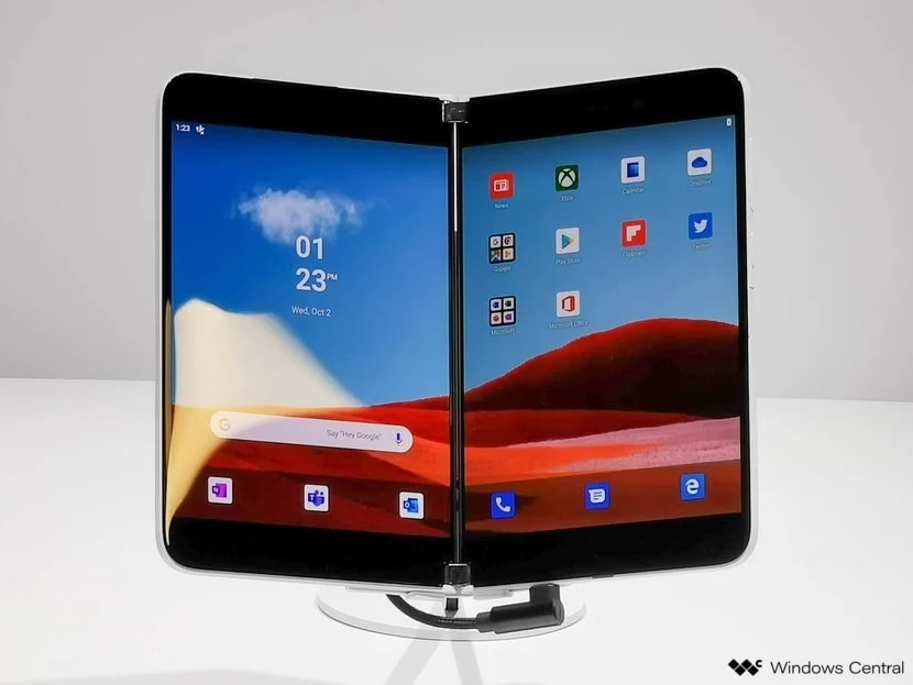 Imagen filtrada del diseño frontal de la Microsoft Surface Duo.