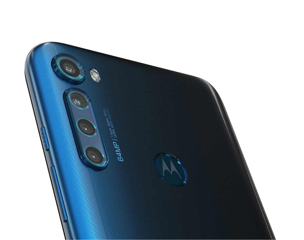 Render oficial del diseño posterior del Motorola One Fusion+.