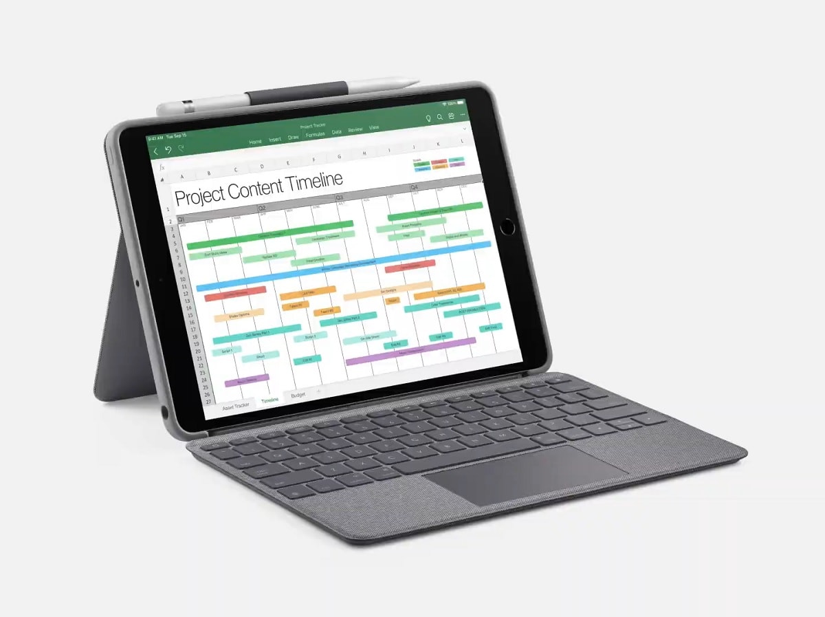 Render oficial del Apple iPad 8 con su accesorio de teclado magnético.