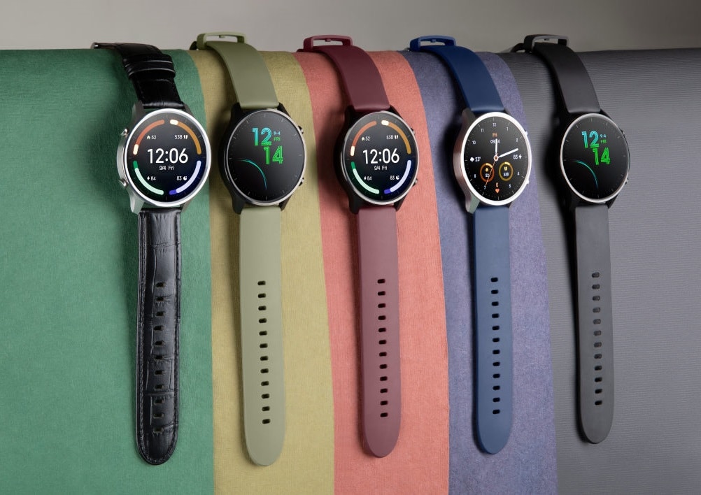 Render promocional el Xiaomi Mi Watch Revolve en todos su diseños.