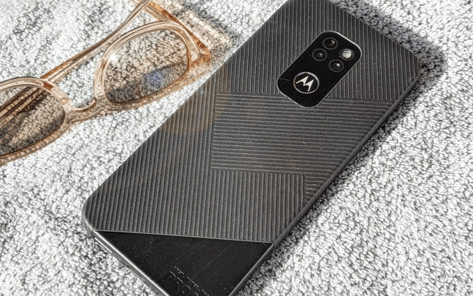 Motorola Defy