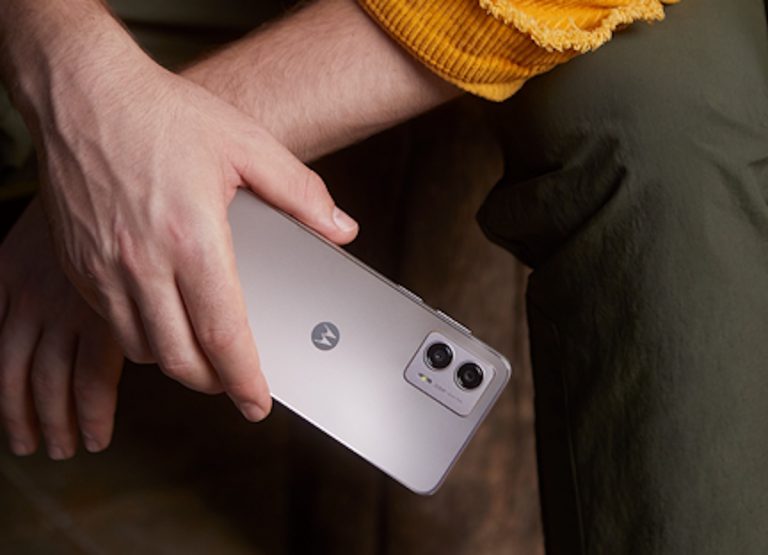Motorola anuncia al Moto G53 y al Moto G73 con 5G y pantallas de 120Hz