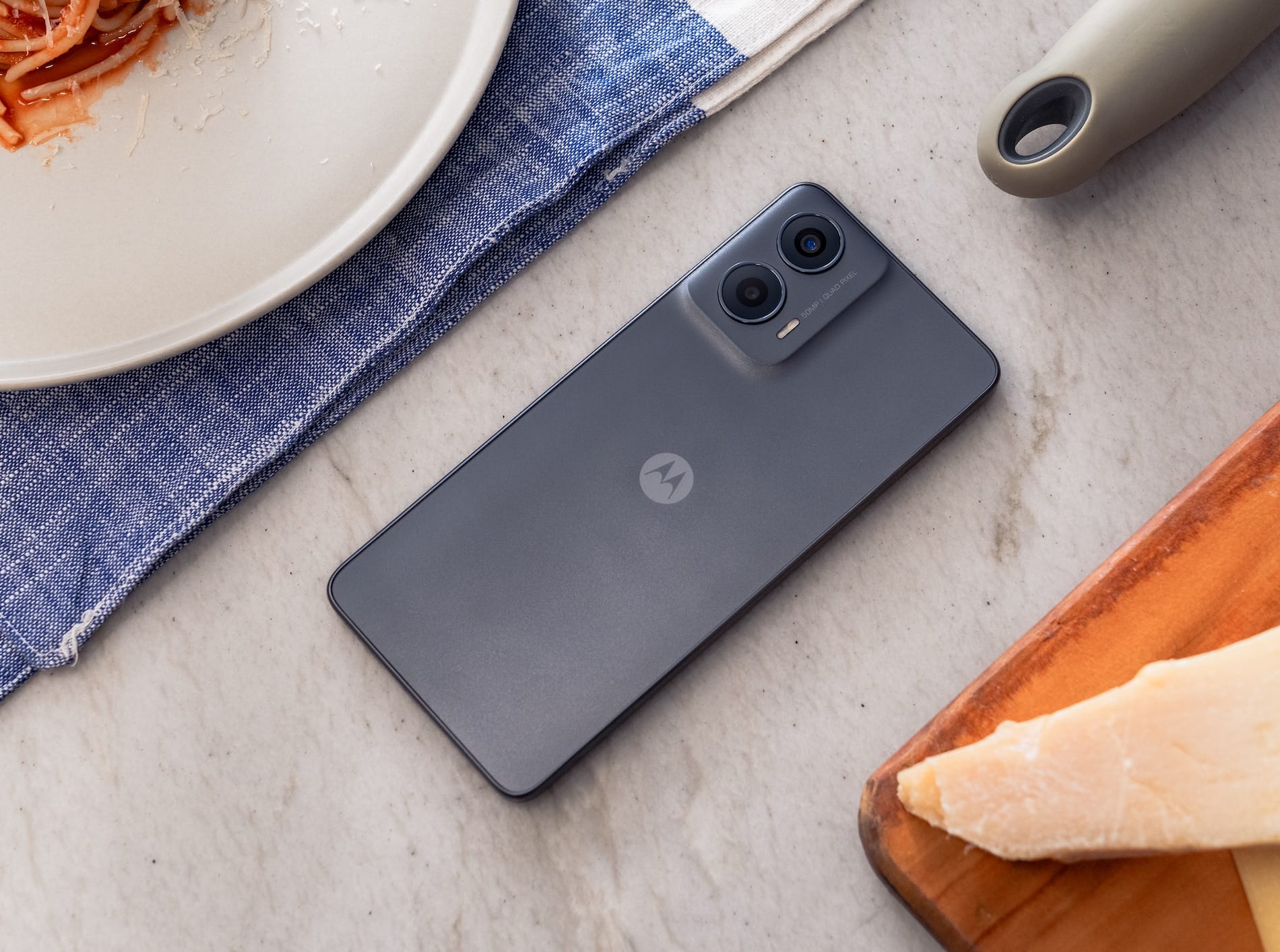 Motorola anuncia a los básicos Moto G04 y Moto G24
