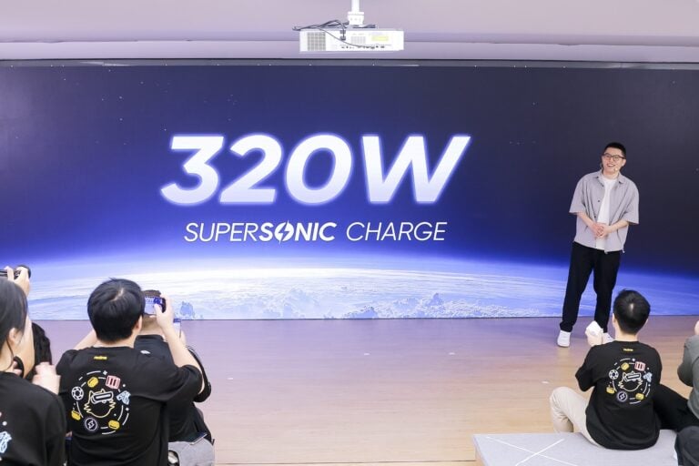 Tecnología SuperSonic 320W de Realme puede cargar un teléfono en menos de 5 minutos