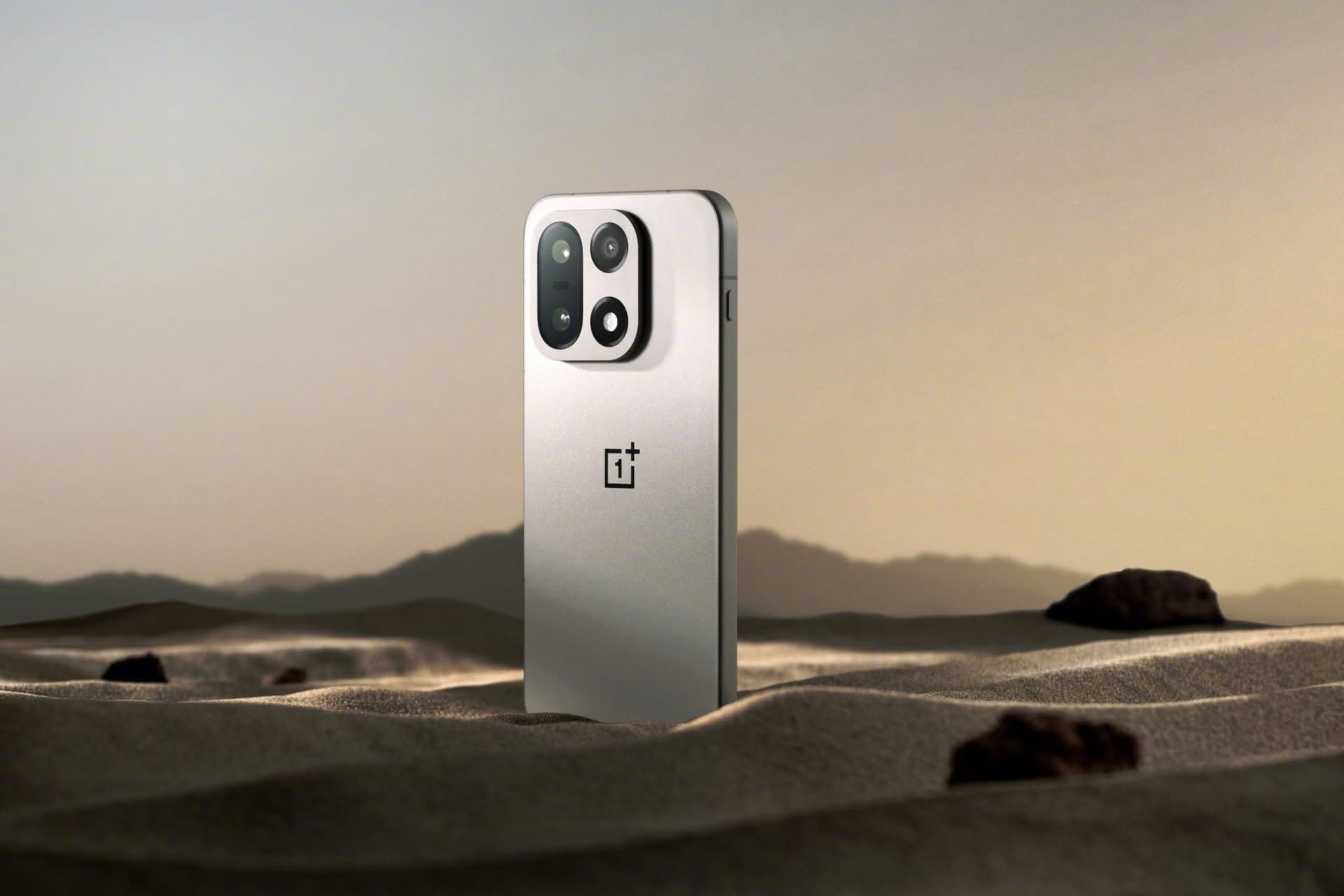 OnePlus revela el diseño del OnePlus 15 por completo
