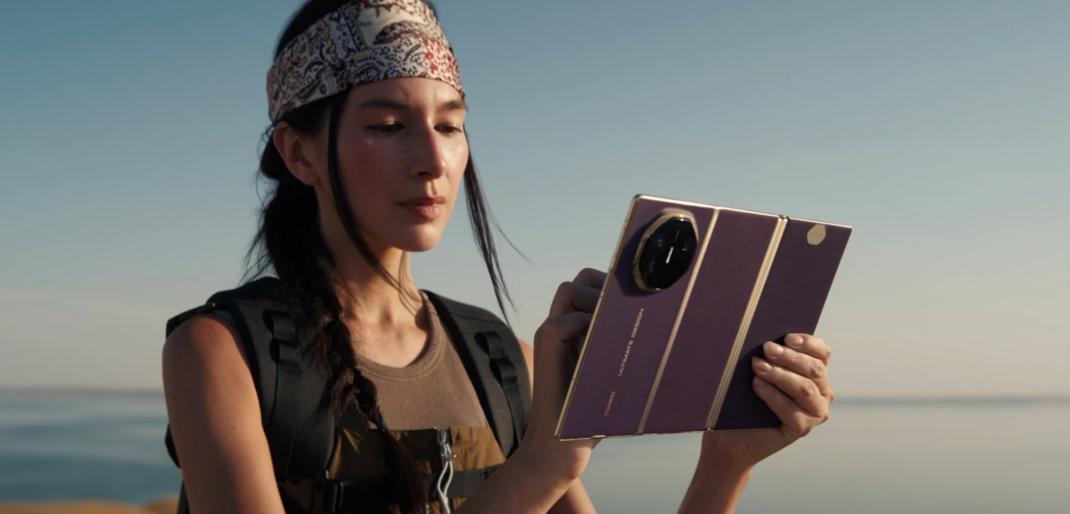 Huawei Mate XTs