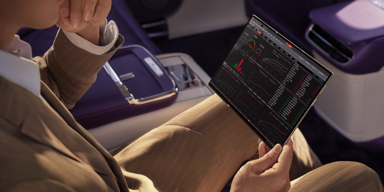 Huawei Mate XTs pantalla