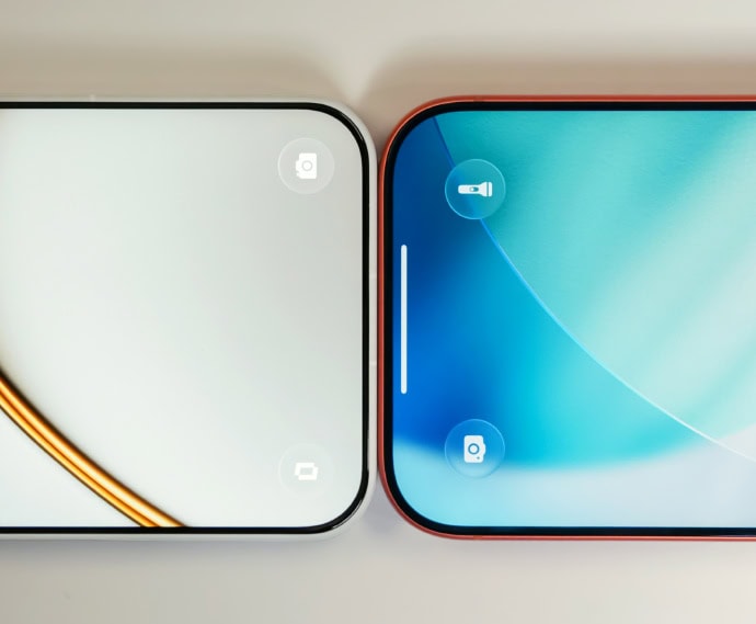 oneplus 15t vs iphone 17 pro pantalla