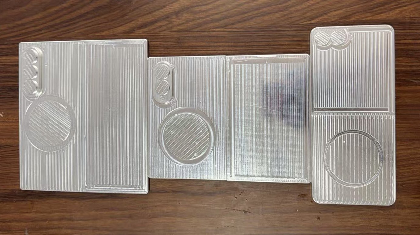 Galaxy Z Fold8, flip8 y Fold Wide comparados