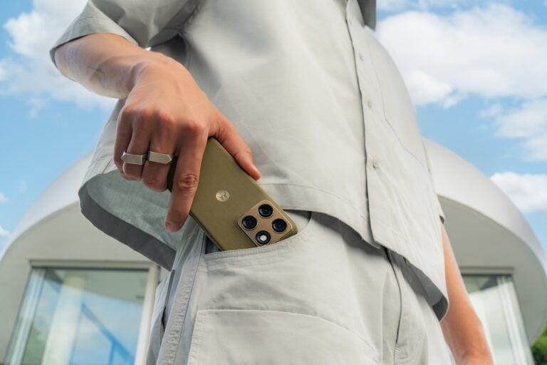 Motorola Edge 2026 debuta con una pantalla más chica de 6.3 pulgadas