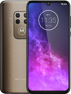 Motorola One Zoom